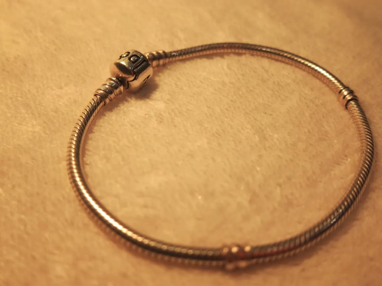 Jak dobrać bransoletkę Pandora, aby uniknąć niewłaściwego rozmiaru?