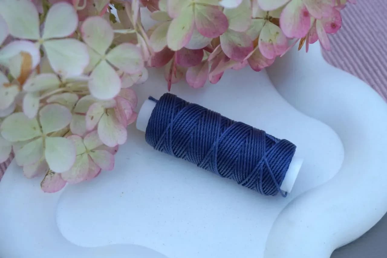 Jaki sznurek do bransoletek z makramy wybrać, aby uniknąć błędów?